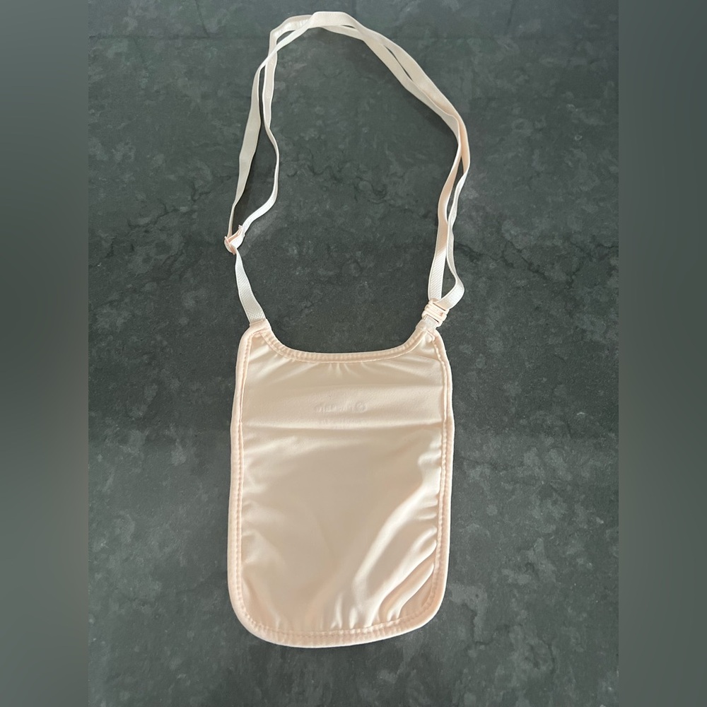 Travel Neck Pouch